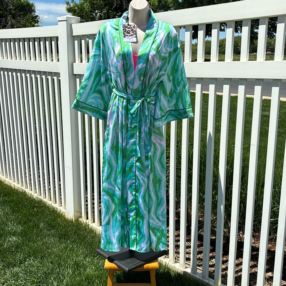 Diane Von Furstenberg NWT for Target Poly Robe XXS